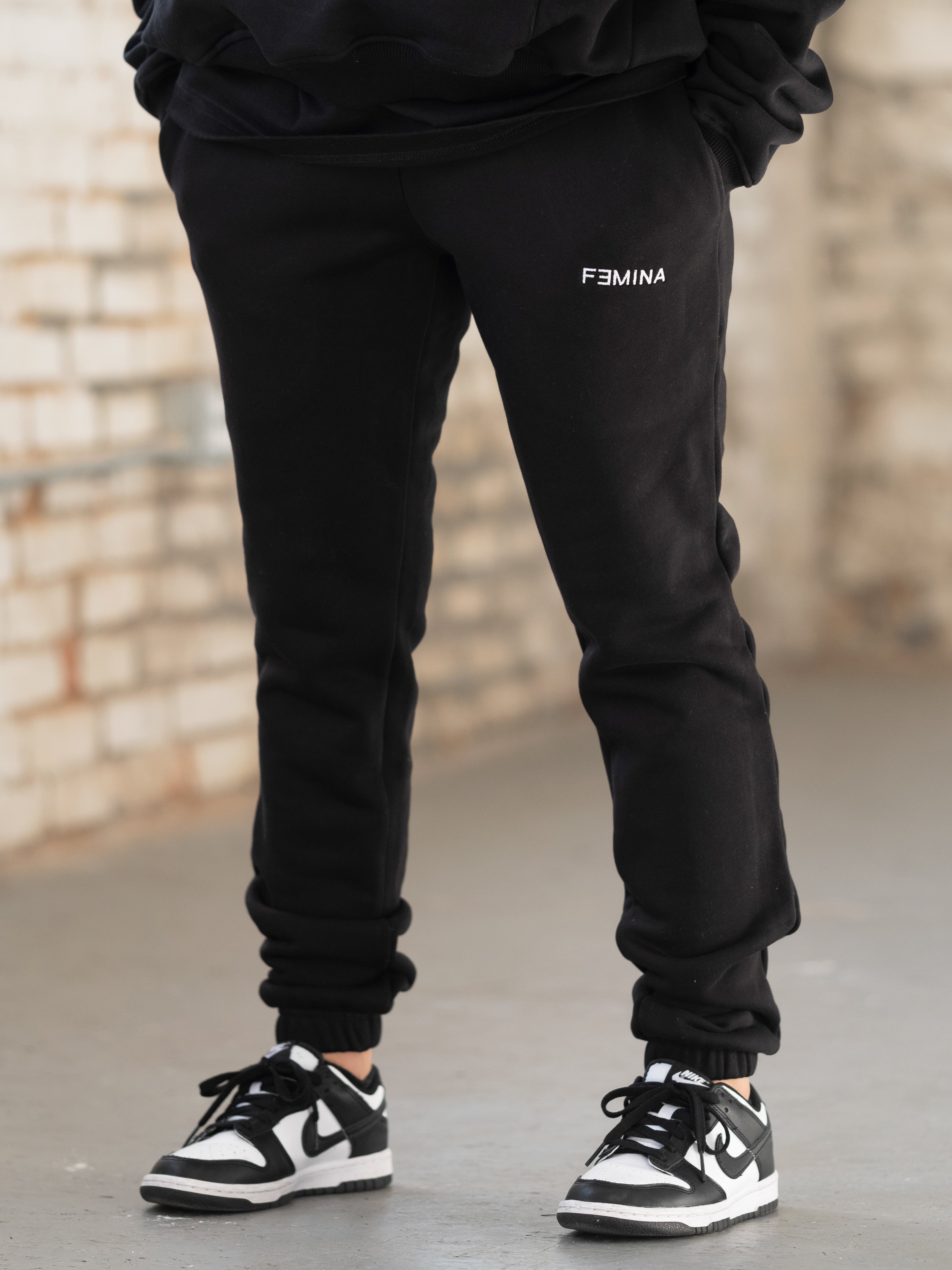 FƎMINA CLASSIC JOGGERS