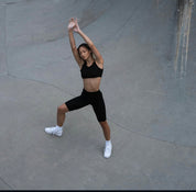 FƎMINA ESSENTIAL CROP TOP