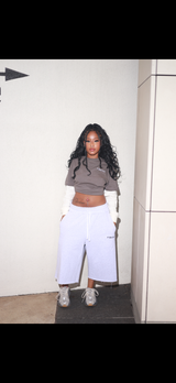 FƎMINA ESSENTIAL BAGGY SHORTS